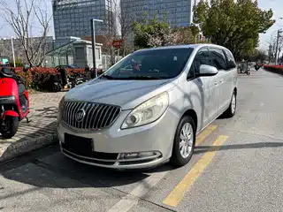 Buick GL8 2013
