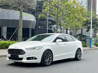 Ford Mondeo 2014