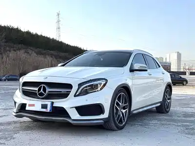 Mercedes-Benz GLA AMG 2016