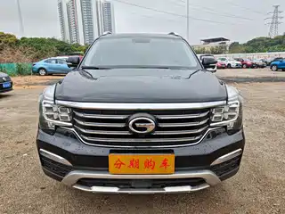 GAC Trumpchi GS8 2016