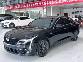 Cadillac CT4 2022