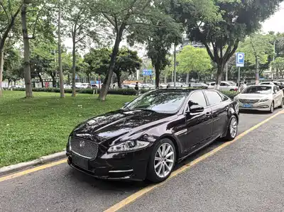 Jaguar XJ 2014