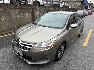 Citroën C4L 2015