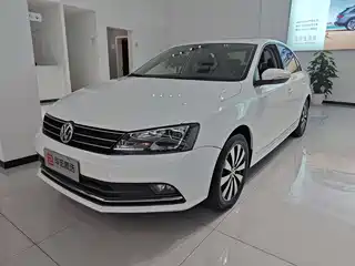 Volkswagen Sagitar 2016