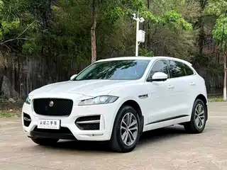 Jaguar F-PACE 2017