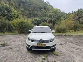 FAW Senya R7 2017