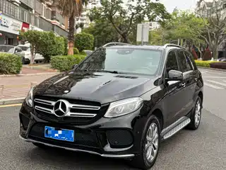 Mercedes-Benz GLE 2016