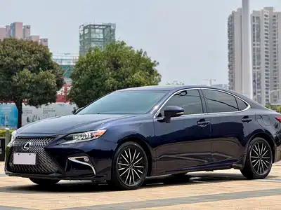 Lexus ES 2018