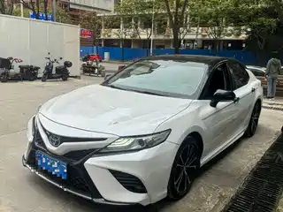 Toyota Camry 2018
