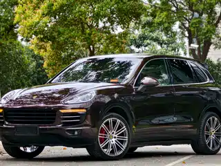 Porsche Cayenne 2014