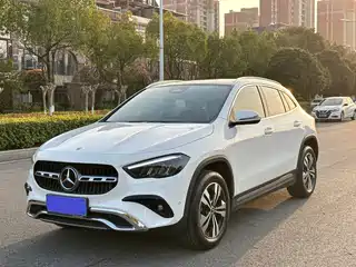 Mercedes-Benz Mercedes-Benz GLA 2023