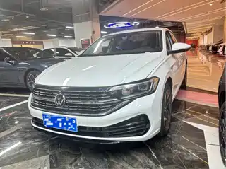 Volkswagen Sagitar 2022