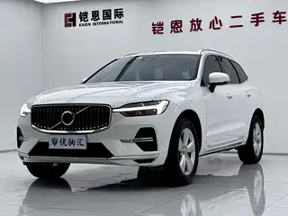 Volvo XC60 2022