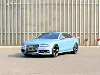 Audi Audi S7 2013