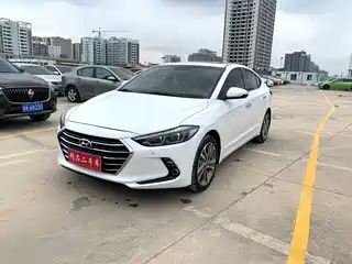 Hyundai Elantra 2017