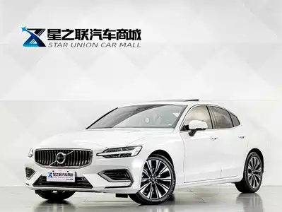 Volvo S60 2024