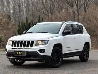 Jeep Compass (Import) 2013
