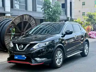 Nissan Qashqai 2015