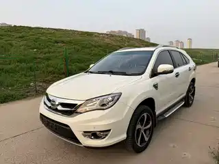 BYD S7 2015