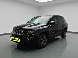 Jeep Compass (Import) 2015