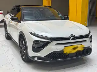 Citroën Versailles C5 X 2021