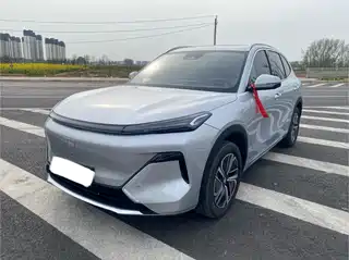 Geely Galaxy Starship 7 EM-i 2025