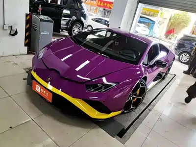 Lamborghini Huracán 2021