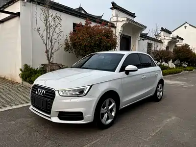 Audi Audi A1 2016