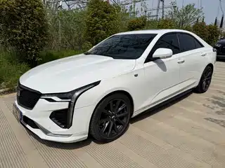 Cadillac CT4 2021