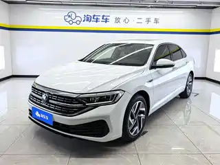 Volkswagen Sagitar 2022