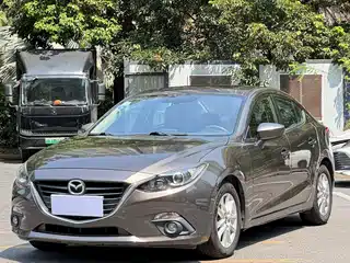 Mazda Mazda3 Axela 2014