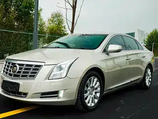 Cadillac XTS 2013