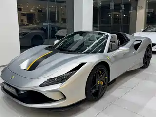 Ferrari F8 2023