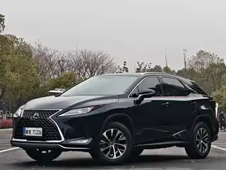 Lexus RX 2022