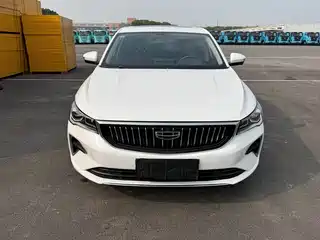 Geely Emgrand 2021