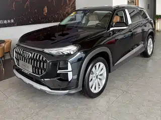 Audi Audi Q6 2026
