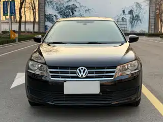 Volkswagen Lavida 2013