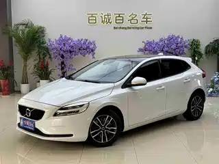 Volvo V40 2016