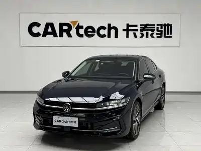 Volkswagen Magotan 2024
