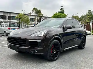 Porsche Cayenne 2016