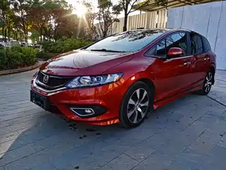 Honda Jade 2015