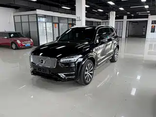 Volvo XC90 2021