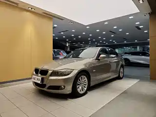 BMW BMW 3 Series 2010