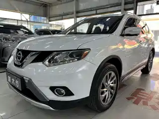 Nissan X-Trail 2015