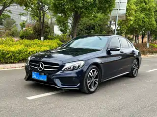 Mercedes-Benz C-Class 2018