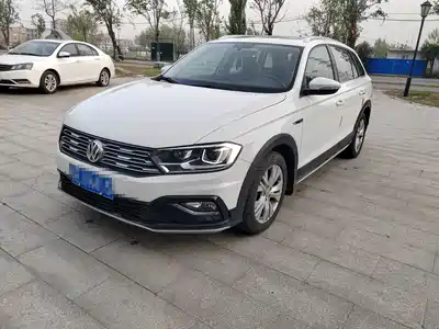 Volkswagen C-TREK 2019