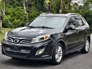 GAC Trumpchi GS5 2012