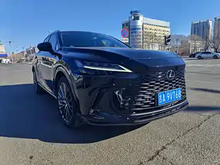 Lexus RX 2023