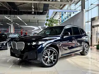 BMW BMW X5 2025