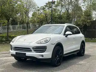 Porsche Cayenne 2014